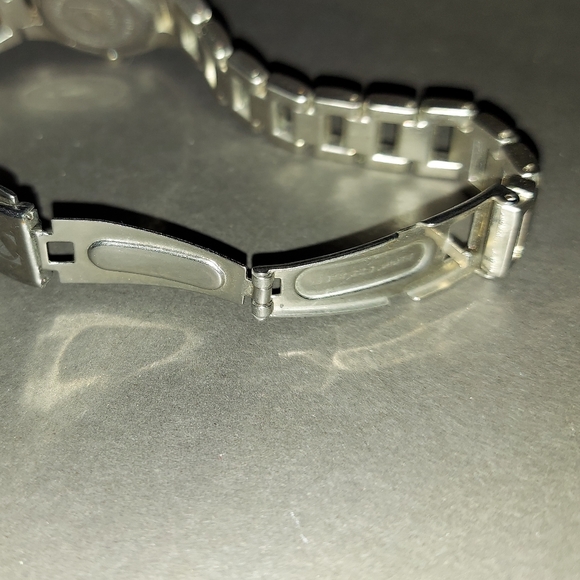 Clique watch - Picture 5 of 5